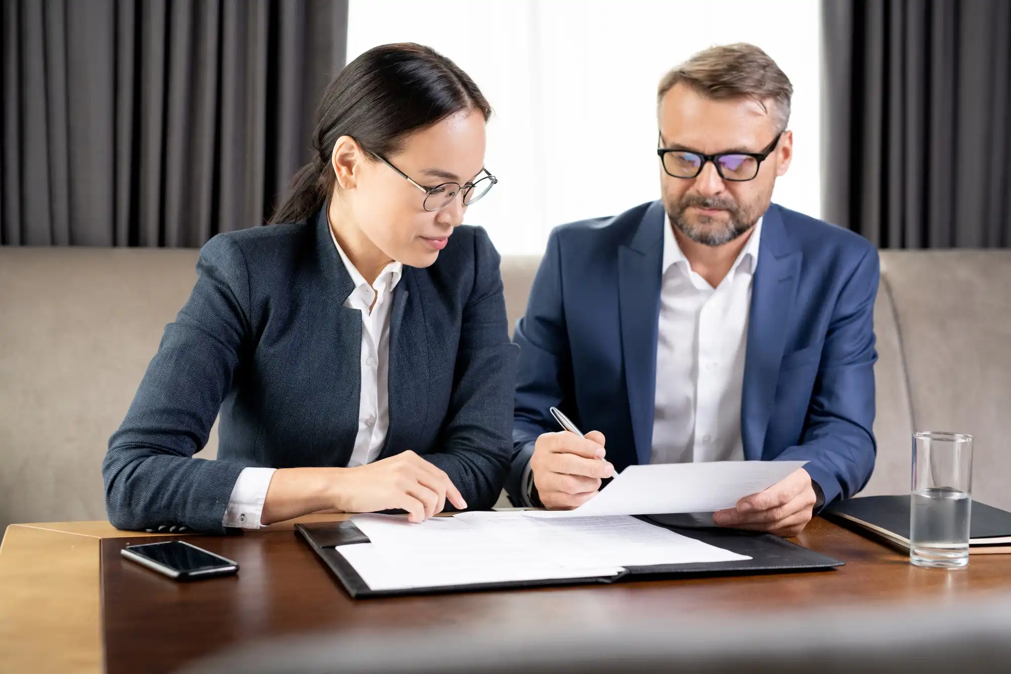 Documentos con apostilla de La Haya para crear una empresa en Perú desde el extranjero